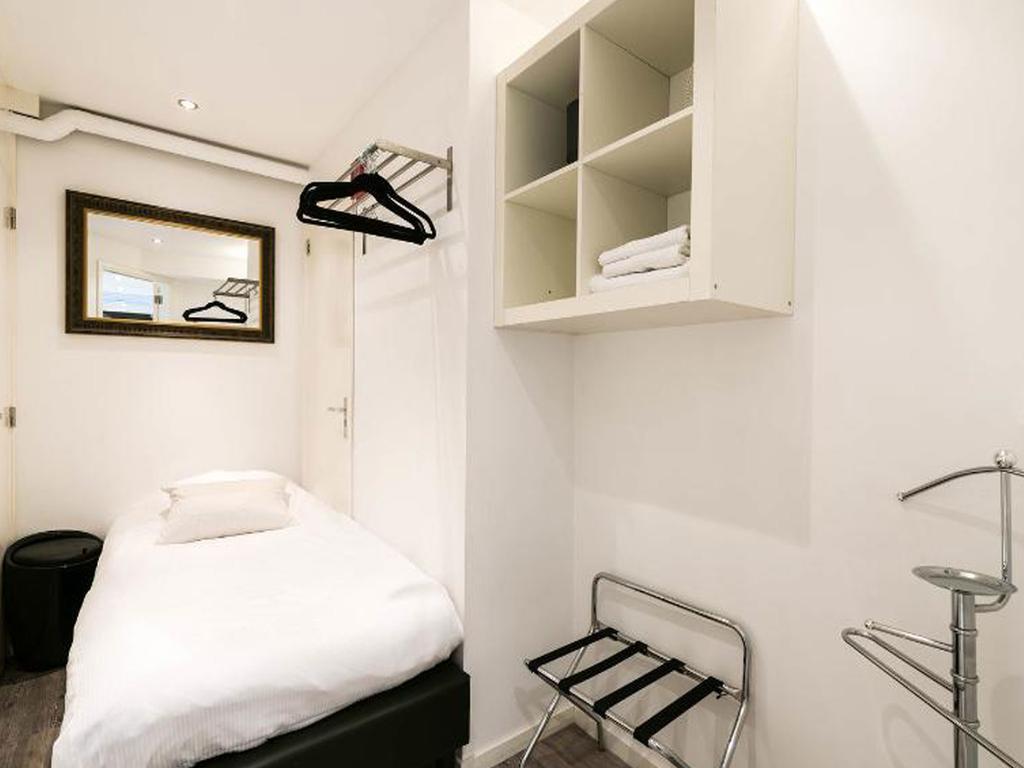 Lovely Canal Apartment Amsterdam Exterior photo